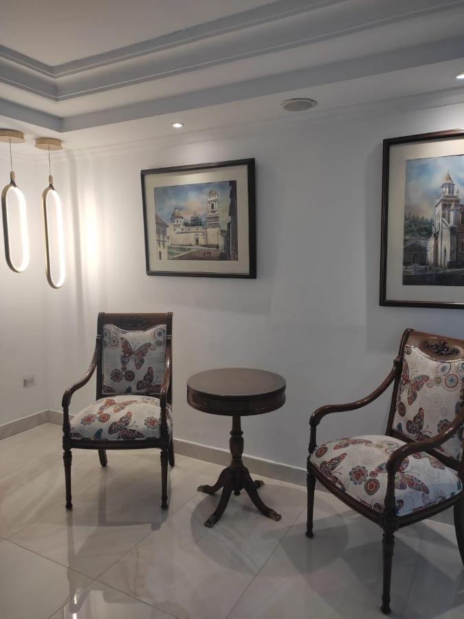 La Carolina Inn 基多 外观 照片