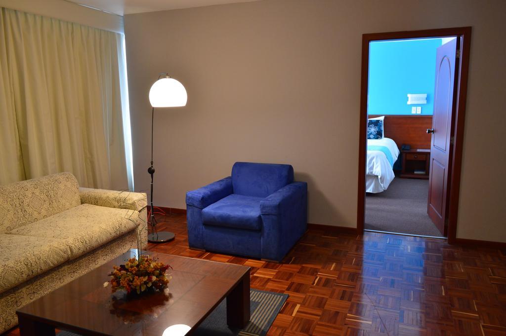 La Carolina Inn 基多 外观 照片